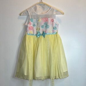 Size 4•Floral Lace Yellow Kids Dress